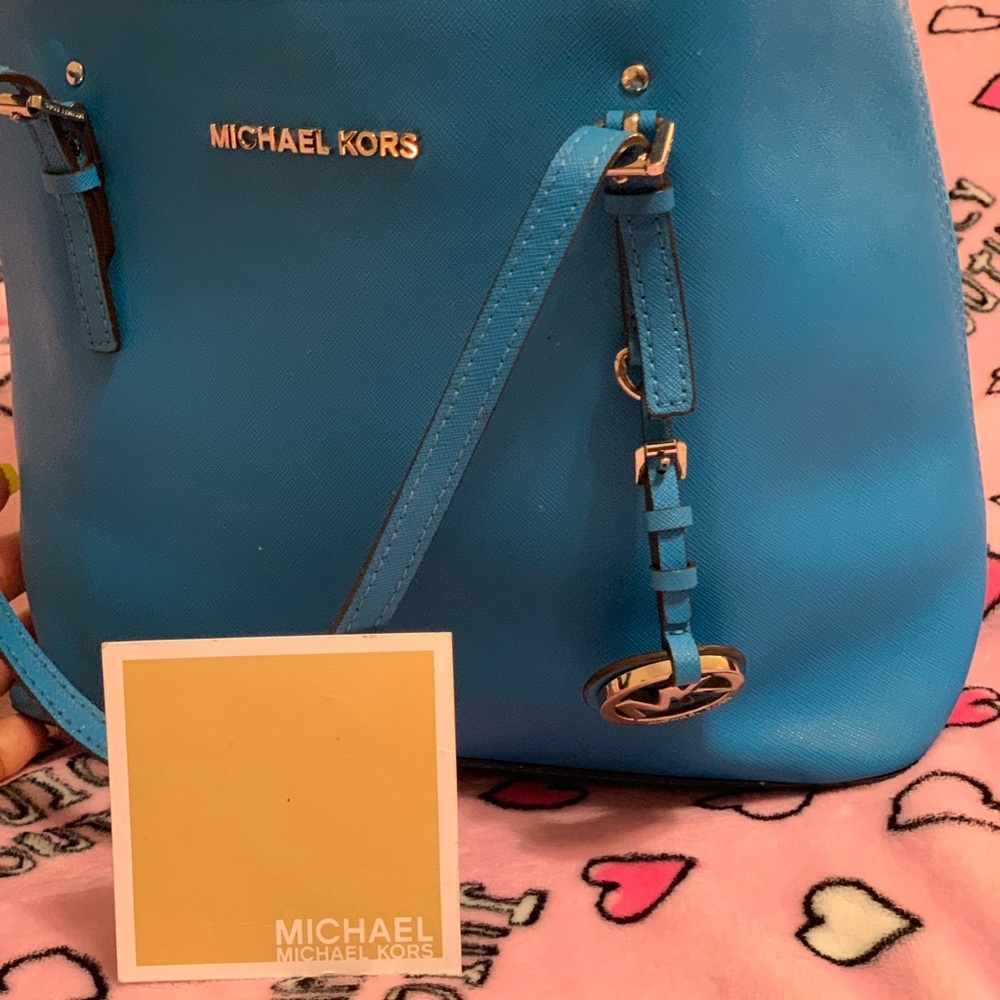 Authentic Michael Kors Leather Small Carryall Tote